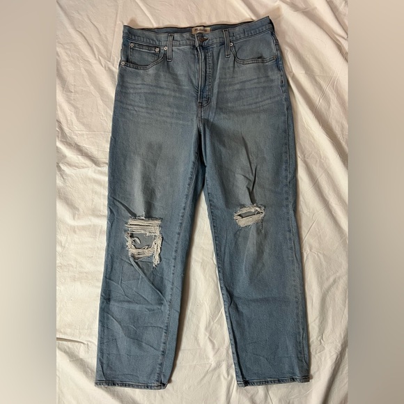 Madewell The Perfect Vintage Straight Jean in Reinhart Wash - Picture 4 of 14